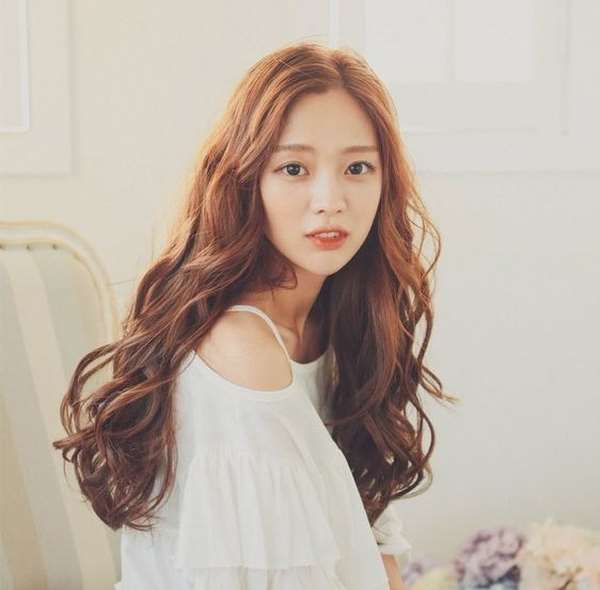 làm tóc xoăn giả