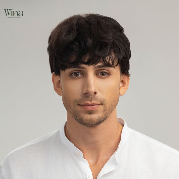 Đối với nam giới bị hói đầu, tóc giả là một lựa chọn thay thế hoàn hảo nhờ vào sự tiện lợi và hiệu quả tức thì