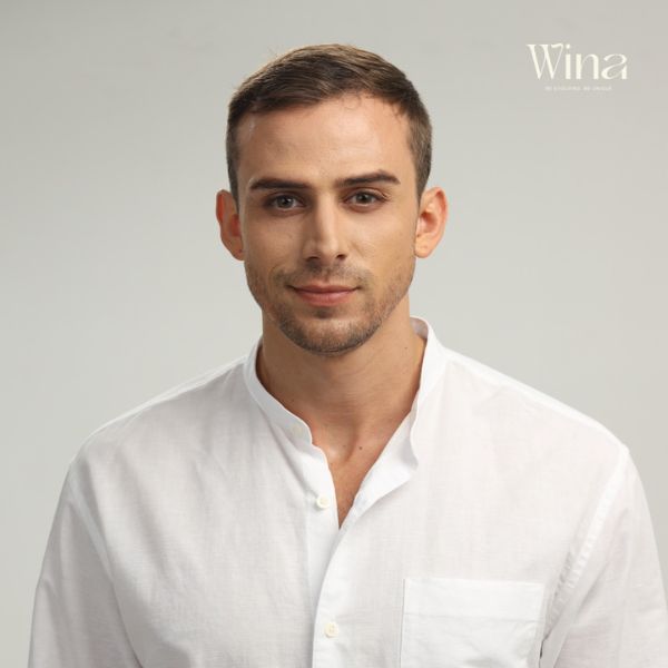 Wina Wigs là thương hiệu hàng đầu trong lĩnh vực sản xuất và cung cấp tóc giả cho nam giới, sử dụng 100% tóc thật