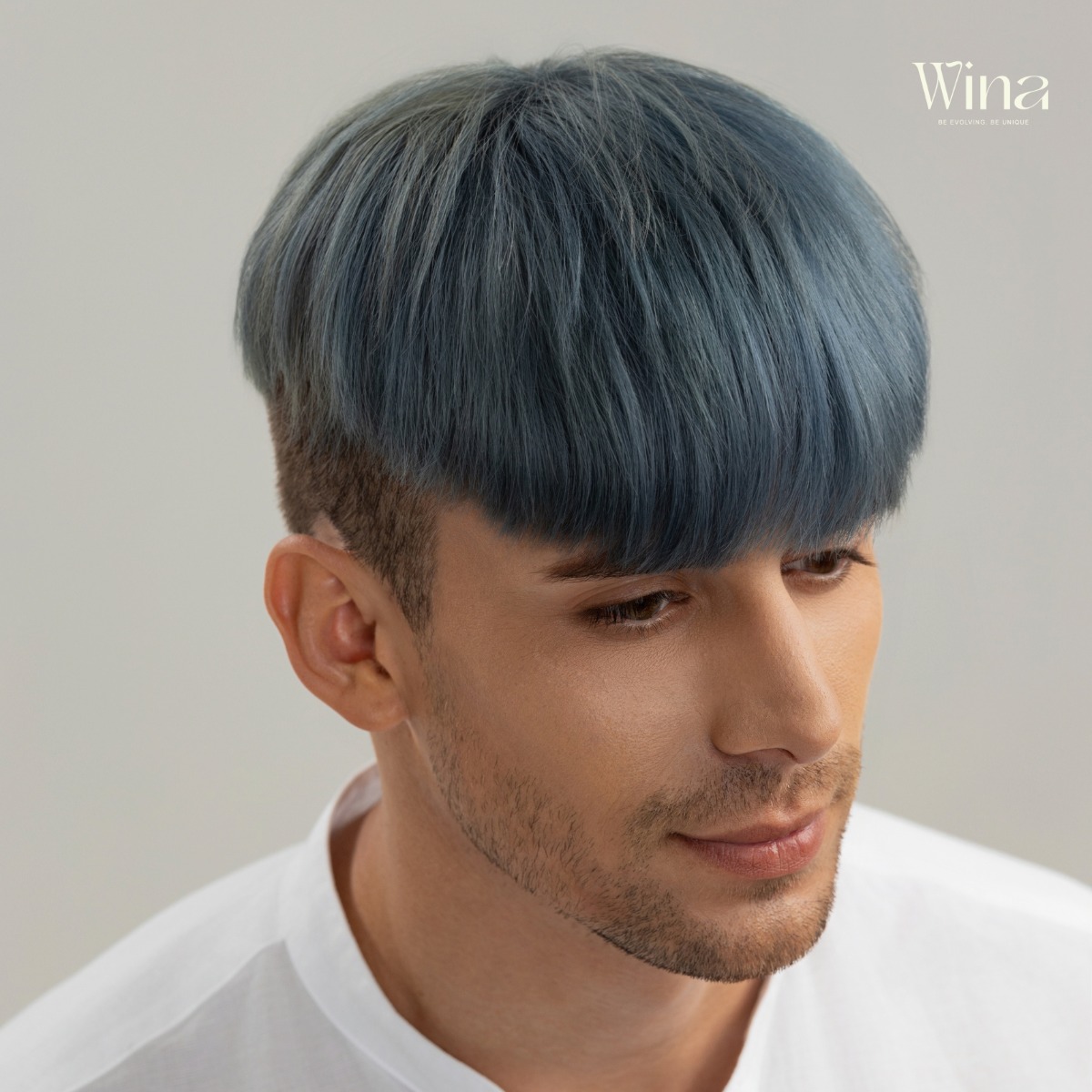 Tóc giả không chỉ là một phụ kiện thẩm mỹ, mà còn ảnh hưởng trực tiếp đến sức khỏe, đặc biệt là với những người có da đầu nhạy cảm