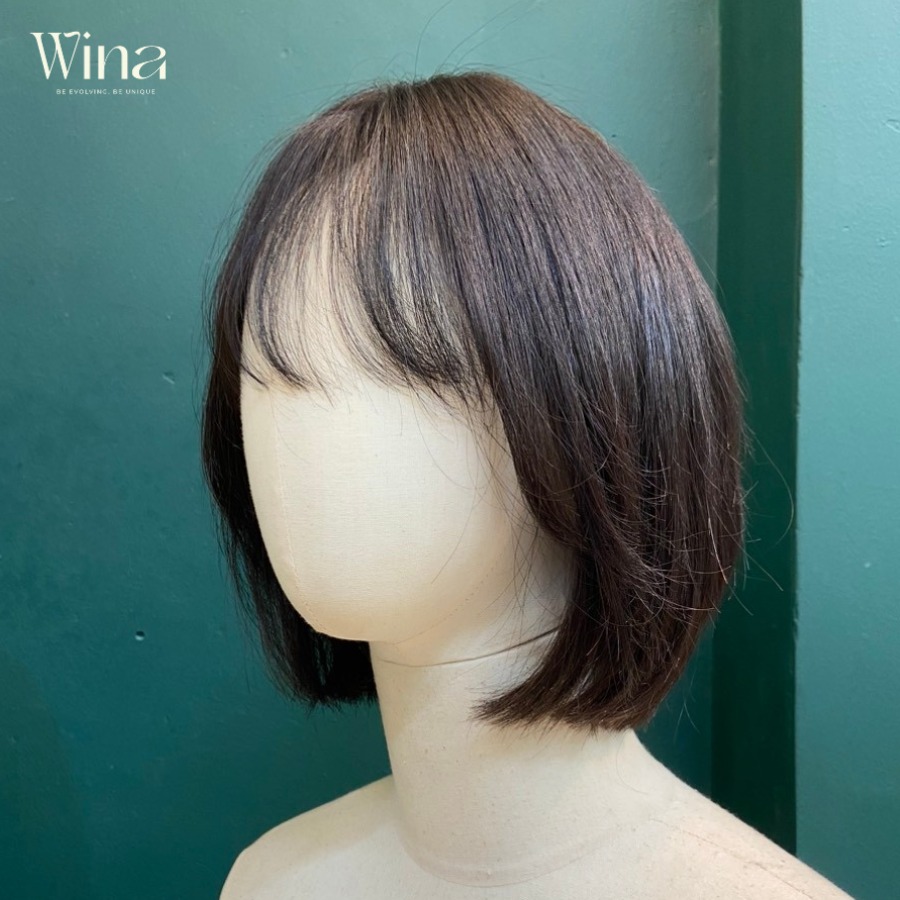 Một sản phẩm tóc giả đẹp và chất lượng thường đi kèm với chính sách bảo hành minh bạch và các dịch vụ hỗ trợ khách hàng chu đáo