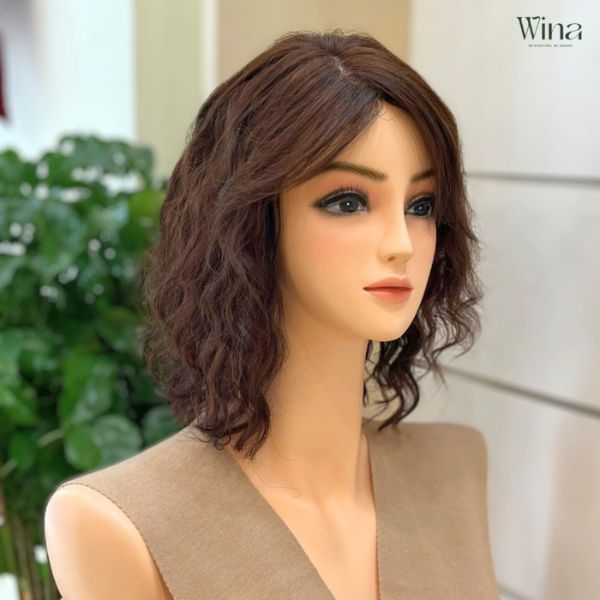 Tóc giả nữ bằng tóc thật được làm từ 100% tóc tự nhiên, mang đến độ mềm mượt, óng ả và chuyển động tự nhiên như tóc thật