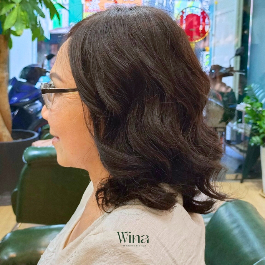 Tóc giả nữ trung niên đẹp uốn lọn ngang vai