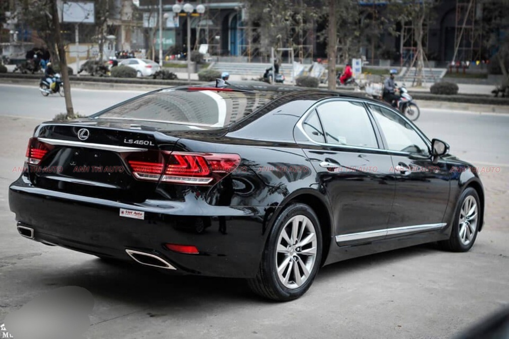 Bodykit-Lexus-LS460l-2009-len-2017