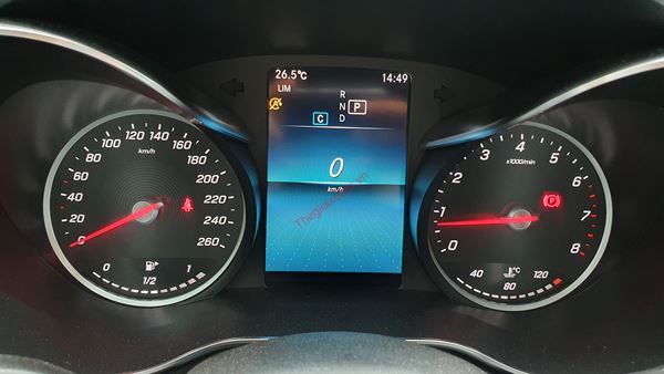 màn hình đa thông tin Mercedes C180 2021