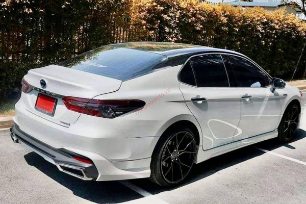 độ body kit Ativus cho Toyota Camry 2021