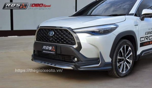 ốp cản trước của gói độ body kit xe Corolla Cross 2021