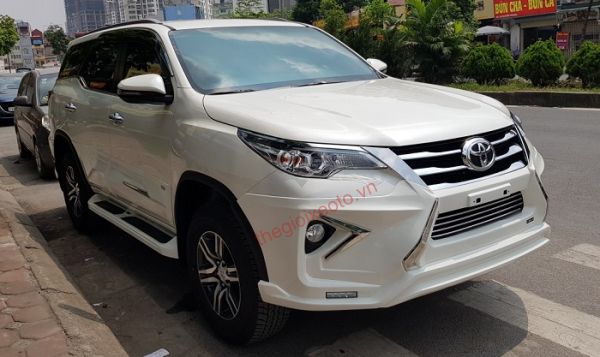 hình ảnh Body kit Lexus FreeForm độ cho Toyota Fortuner 2021