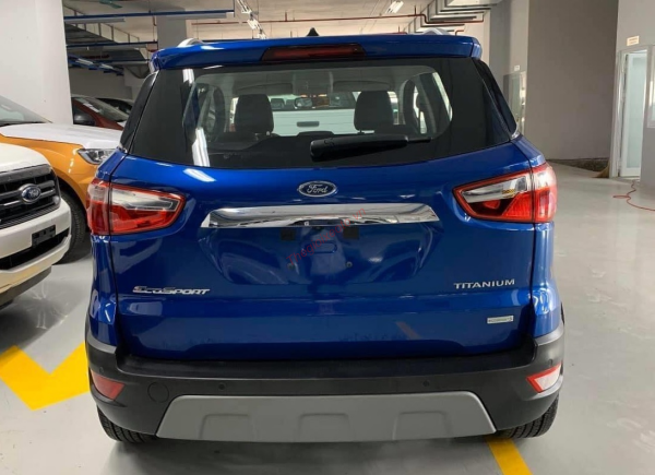 Đuôi xe Ecosport 