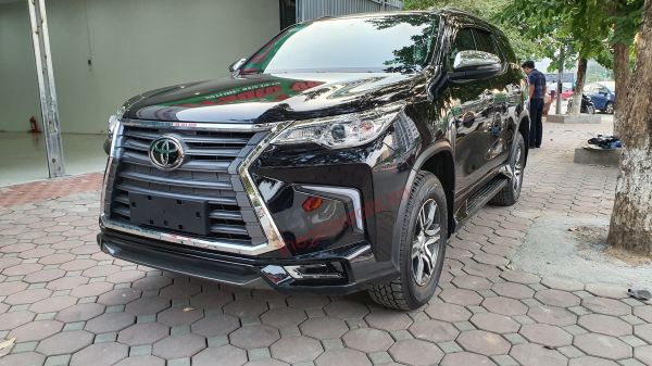 Body Kit độ Toyota Fortuner 2020 lên Lexus lx570