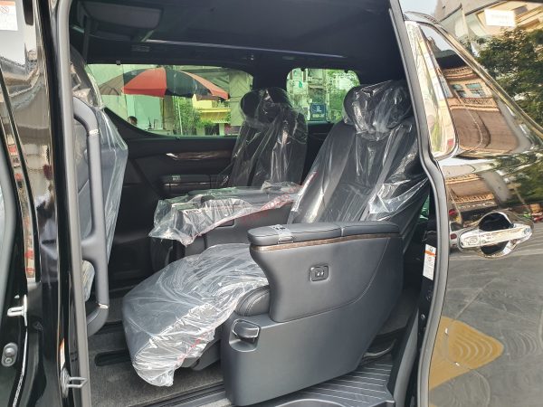 hàng ghế thứ 2 Alphard 2020