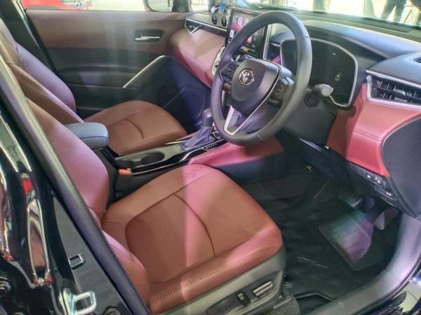 nội thất Toyota Corolla Cross 2021