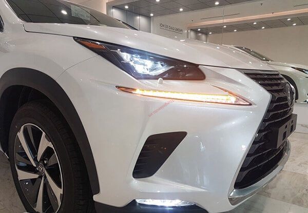 đèn pha lexus nx300 2022