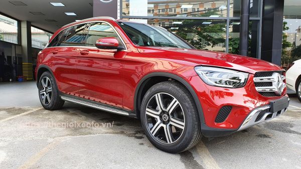 ngoại thất Mercedes GLC200 4Matic 2021