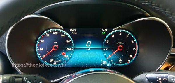 màn hình đa thông tin MERCEDES GLC300 4Matic 2021