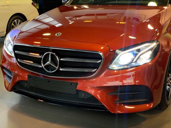 Hình ảnh Mercedes E 300 AMG 2019