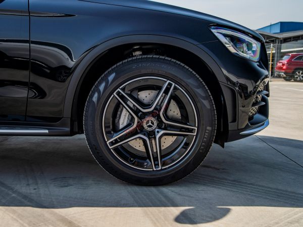 mâm xe GLC 300 4Matic 2021