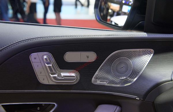Hình ảnh nội thất Mercedes GLE 450 4Matic 2020