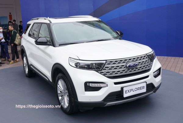 Ford Explorer 2023