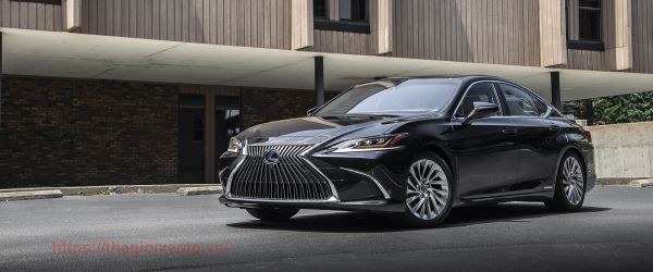 Đánh giá xe Lexus ES 300h 2022