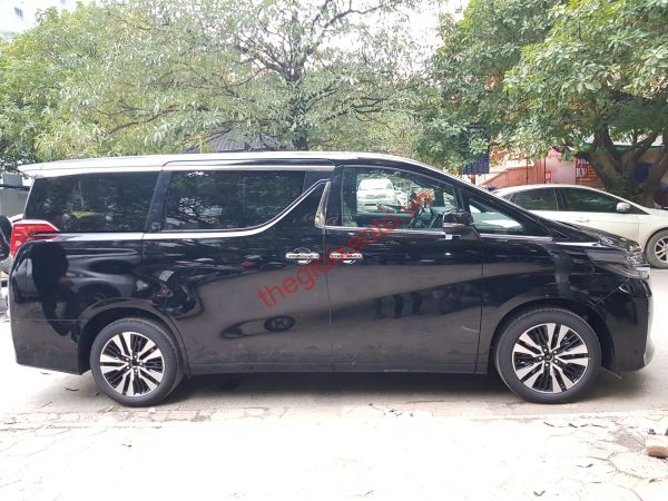 ngoại thất toyota alphard luxury