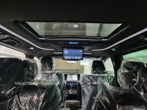tiện nghi Toyota Alphard 2021