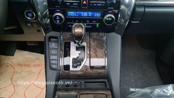 hộp số Toyota Alphard 2021