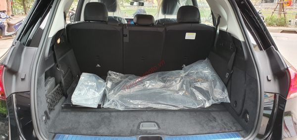 khoang hành lý Mercedes-Benz GLE450 4Matic 2021