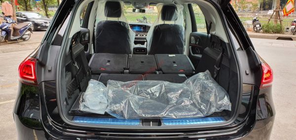 cốp xe Mercedes-Benz GLE450 4Matic 2020