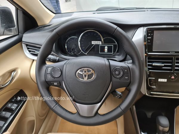 Vô lăng Vios G