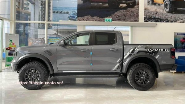 Thân xe bán tải Ranger Raptor 2023