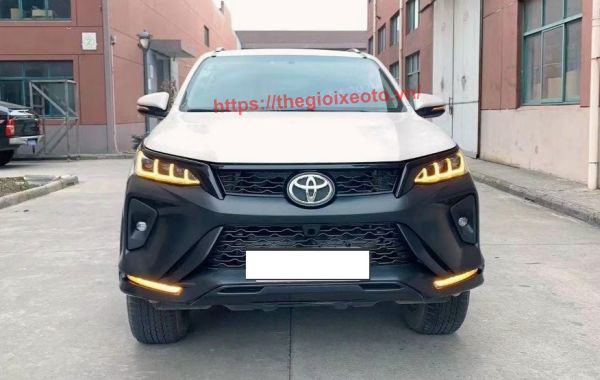 đầu xe body kit xe Fortuner 2016-2021 độ lên Fortuner Legender 2021