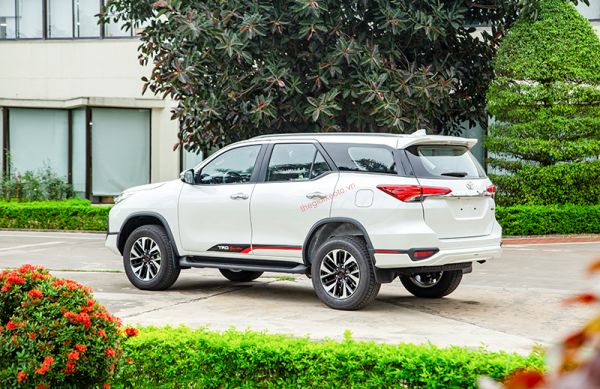 Hình ảnh xe Toyota TRD Sportivo 2019