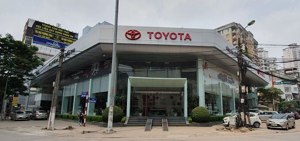 Giá xe tại Toyota Hà Nội, các đại lý chính hãng tại Toyota Hà Nội