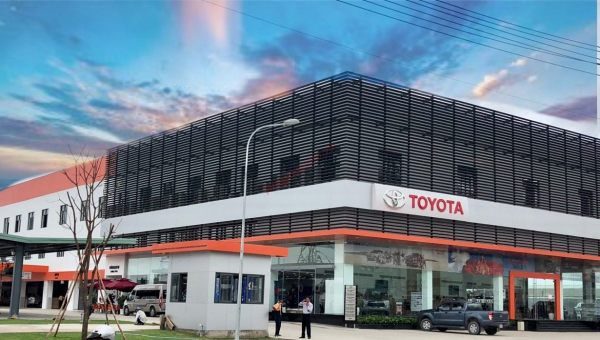 đại lý toyota Kon Tum