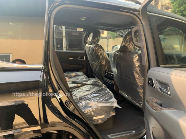 ghế sau Land Cruiser 3.5L V6 Turbo 2022