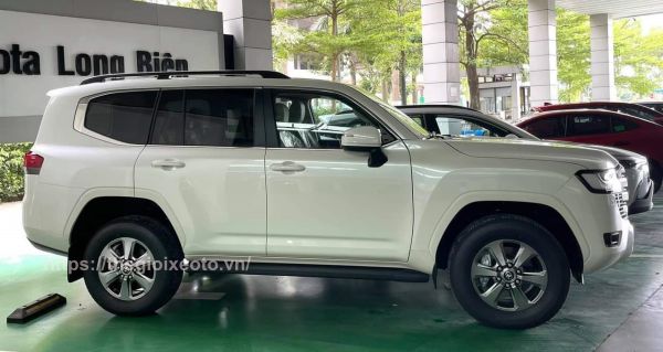 thân xe Land Cruiser 3.5L V6 Turbo 2022