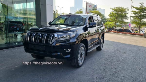 Đánh giá xe Toyota Land Cruiser Prado 2023