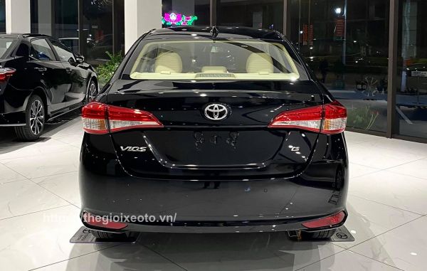 Phần đuôi xe Vios 2022