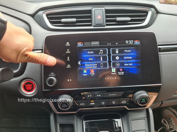 đặt tính năng Android cho xe Honda CRV, Civic, Accord