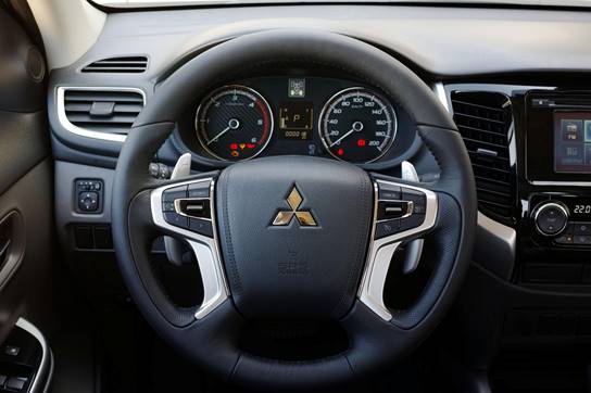 mitsubishi-triton-mivec-2017-2018