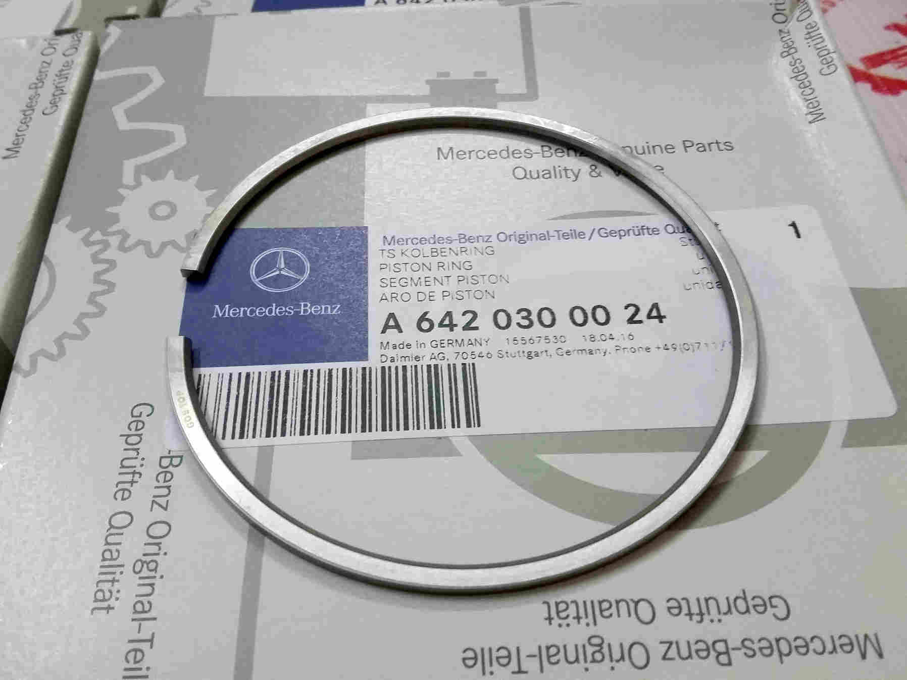 Xéc măng ô tô Mercedes E320 R350 ML350 GL350 - 6420300024