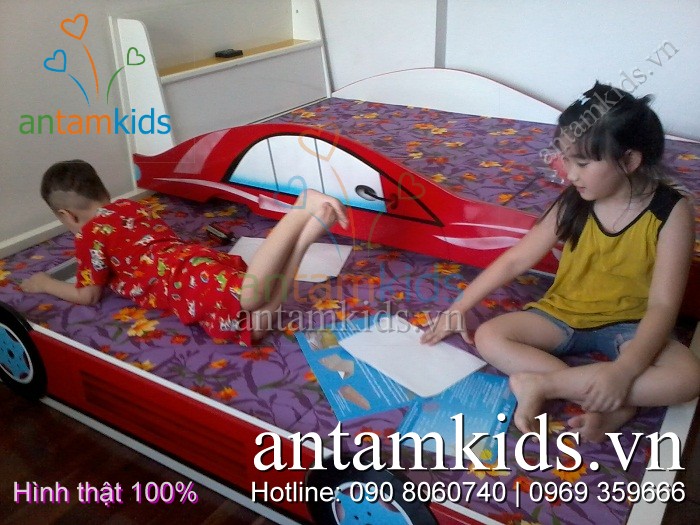 Giường ô tô 2 tầng cho bé trai sanh dieu tuyet dep - Giuong xe hoi 2 tang AnTamKids.vn