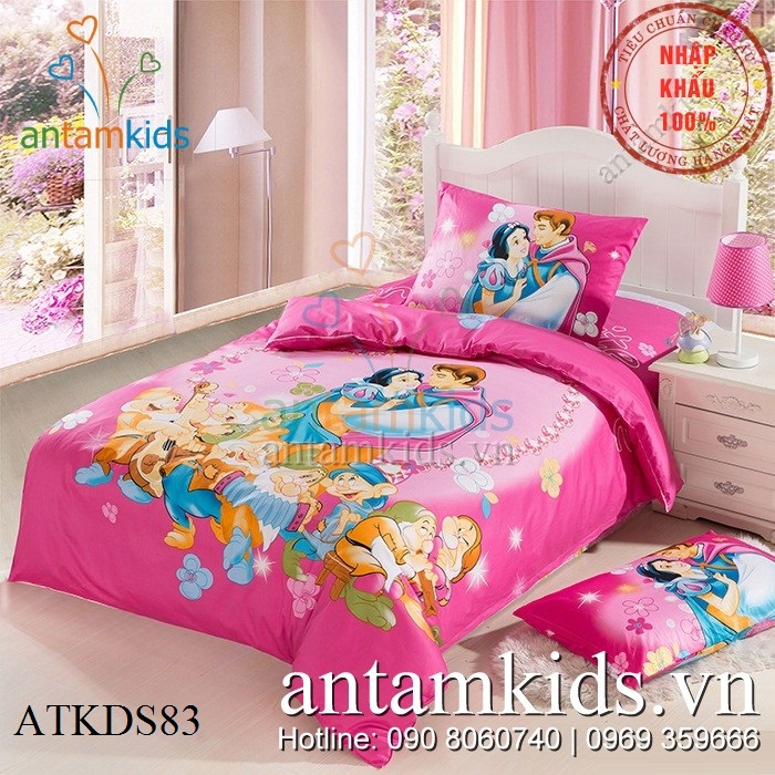 Chăn ga gối hình Nàng bạch Tuyết và Bảy chú lùn màu hồng cho bé gái ATKDS83