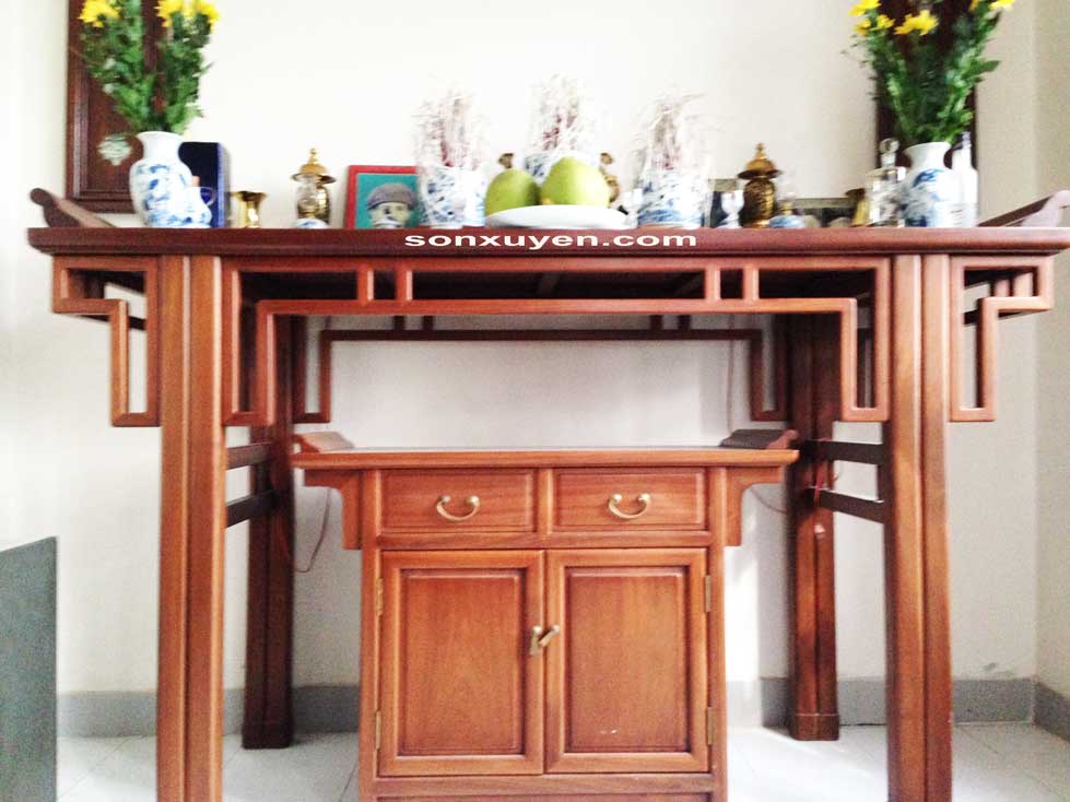 Tủ bàn thờ đơn giản gỗ đinh hương