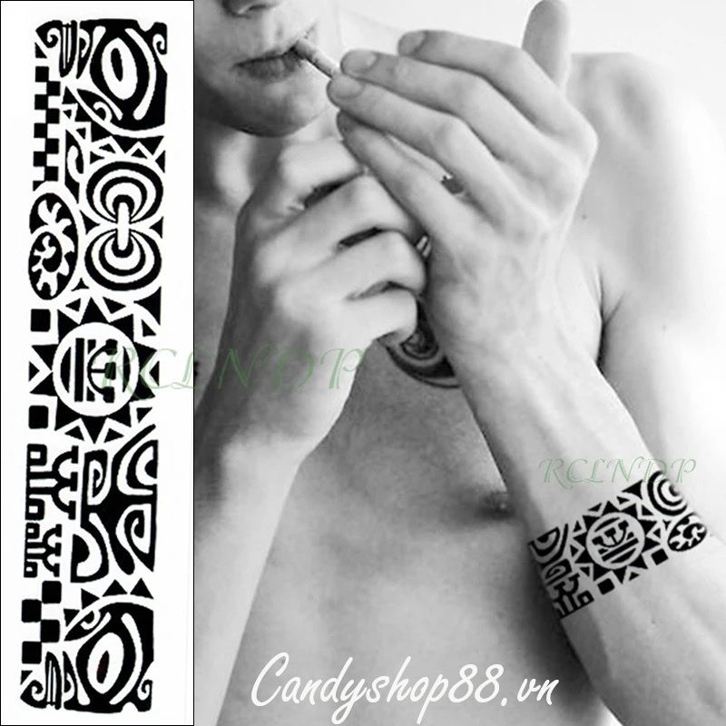 hình xăm vòng tay