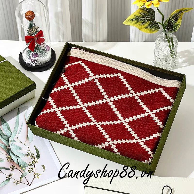 hộp quà xanh olive