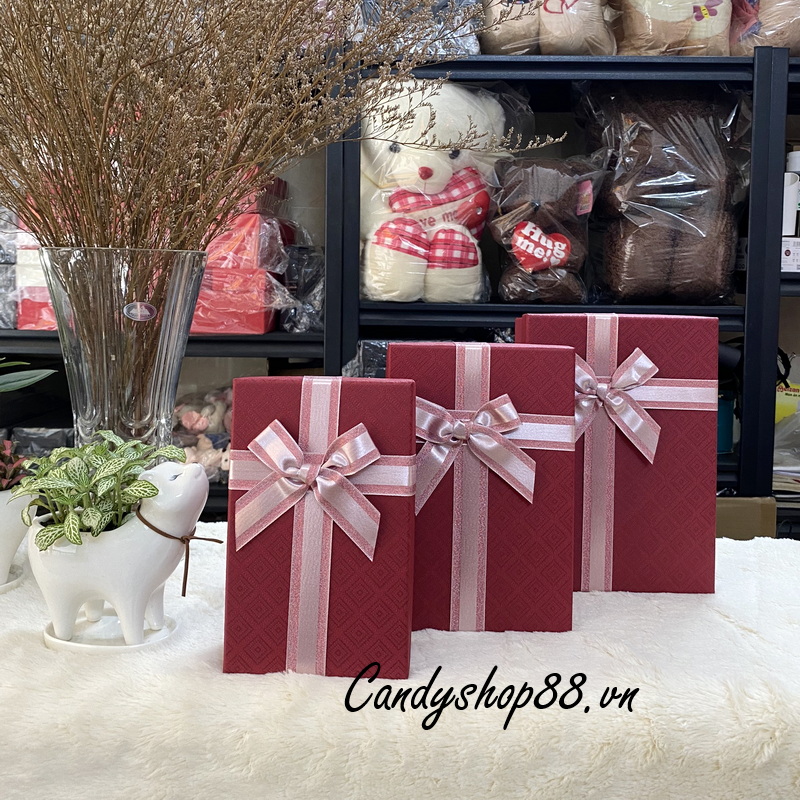 Hộp đựng quà sinh nhật