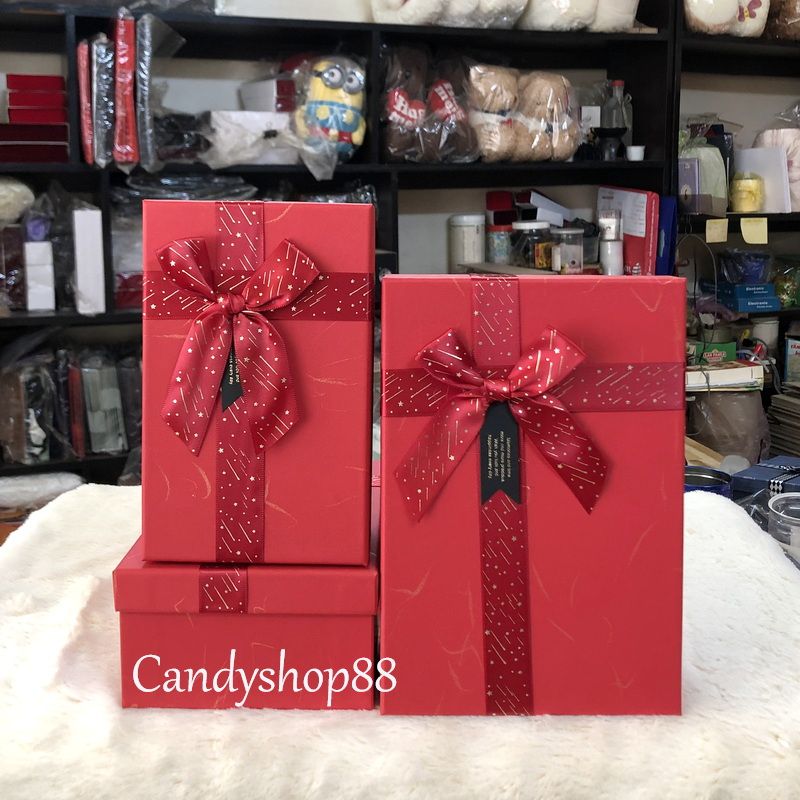 Hộp đựng quà sinh nhật