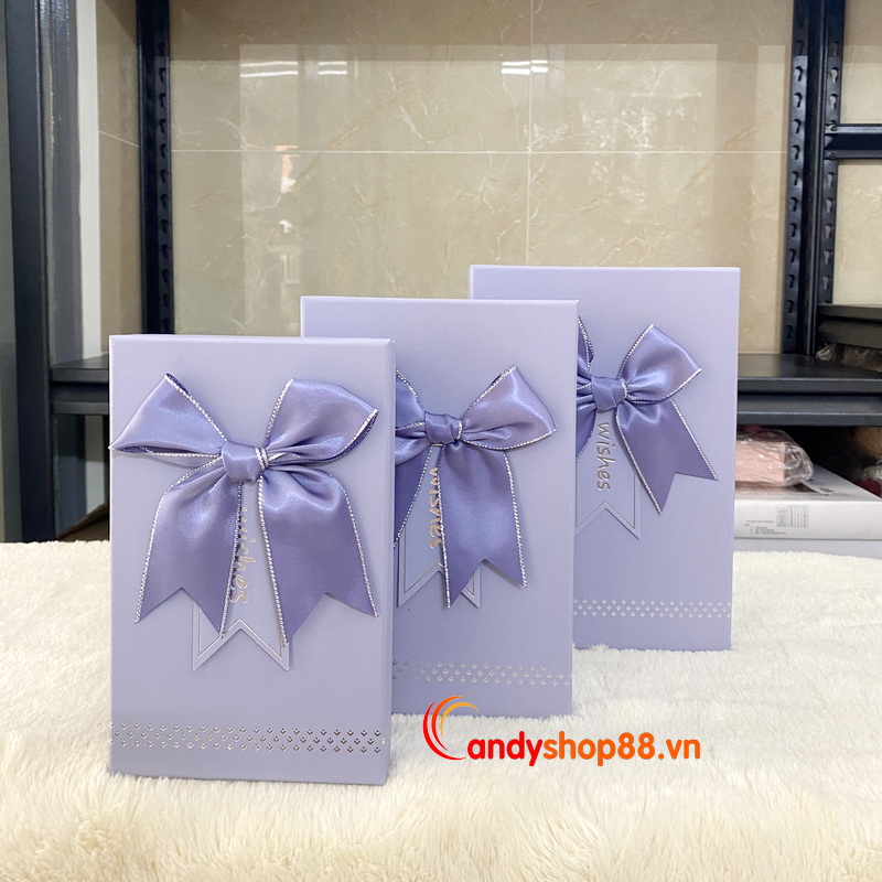 hộp quà sinh nhật màu tím